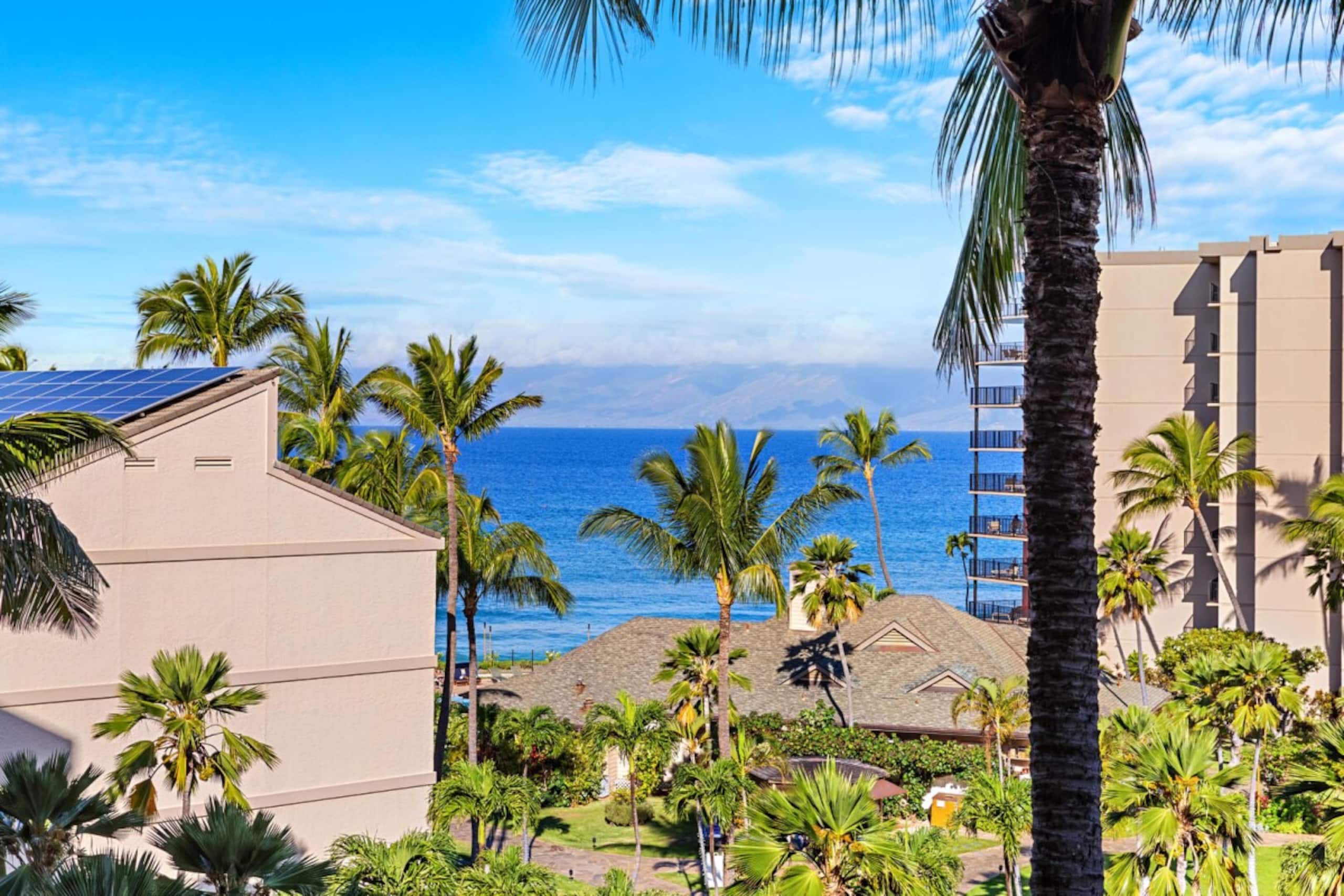 Condo in Lahaina · ★5.0 · 1 bedroom · 2 beds · 1 bath - Image 5