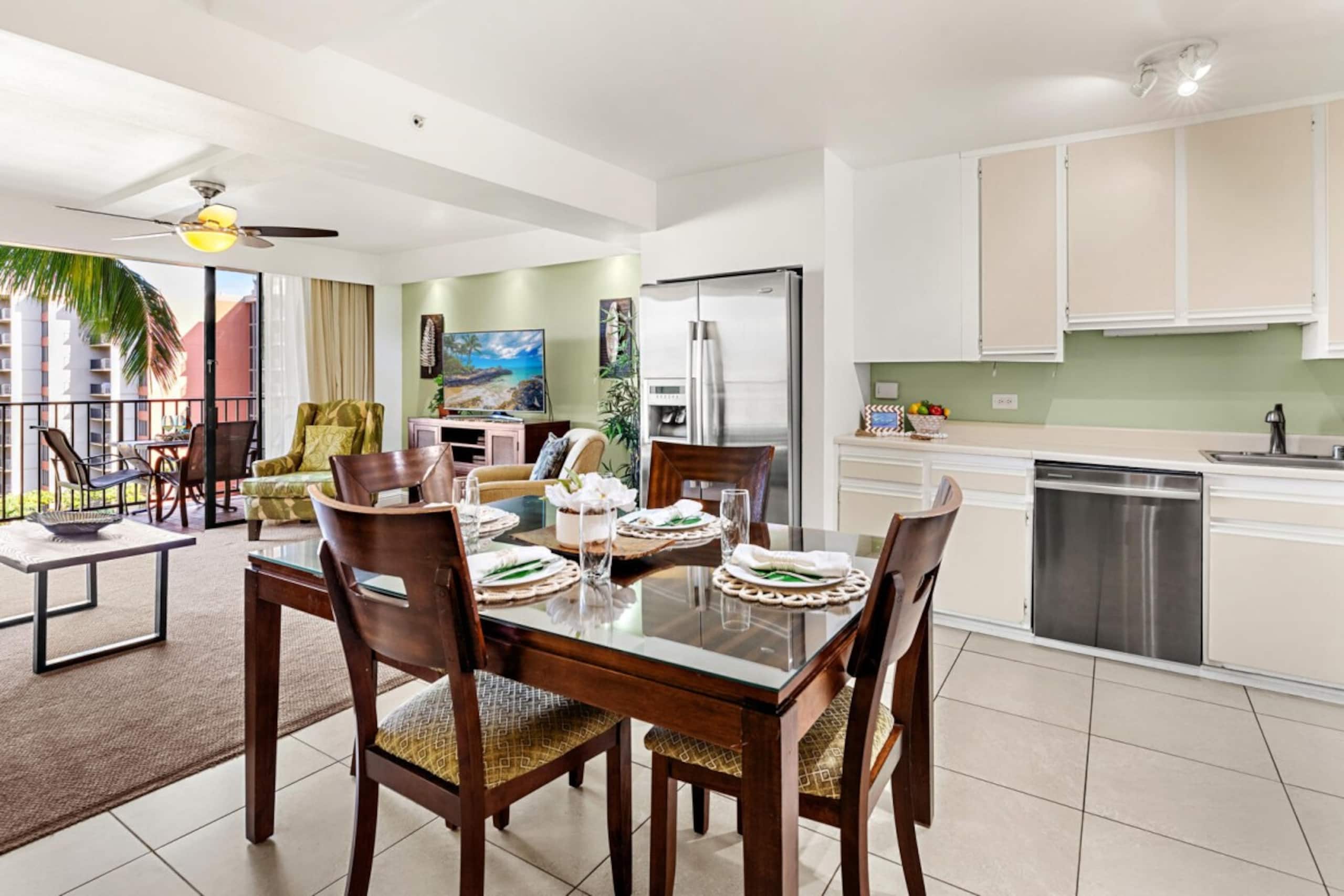 Condo in Lahaina · ★5.0 · 1 bedroom · 2 beds · 1 bath - Image 12