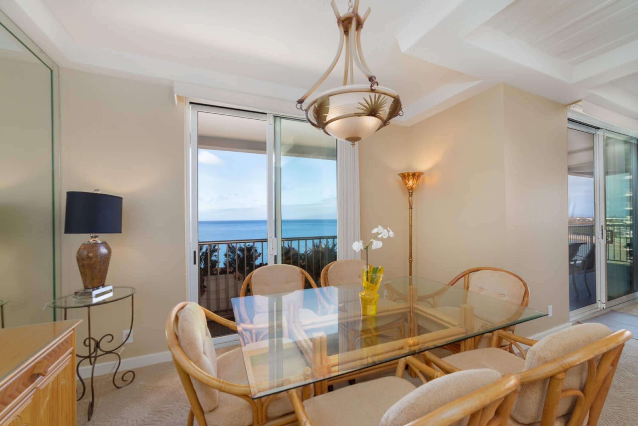 Condo in Lahaina · ★5.0 · 2 bedrooms · 3 beds · 2 baths - Image 15