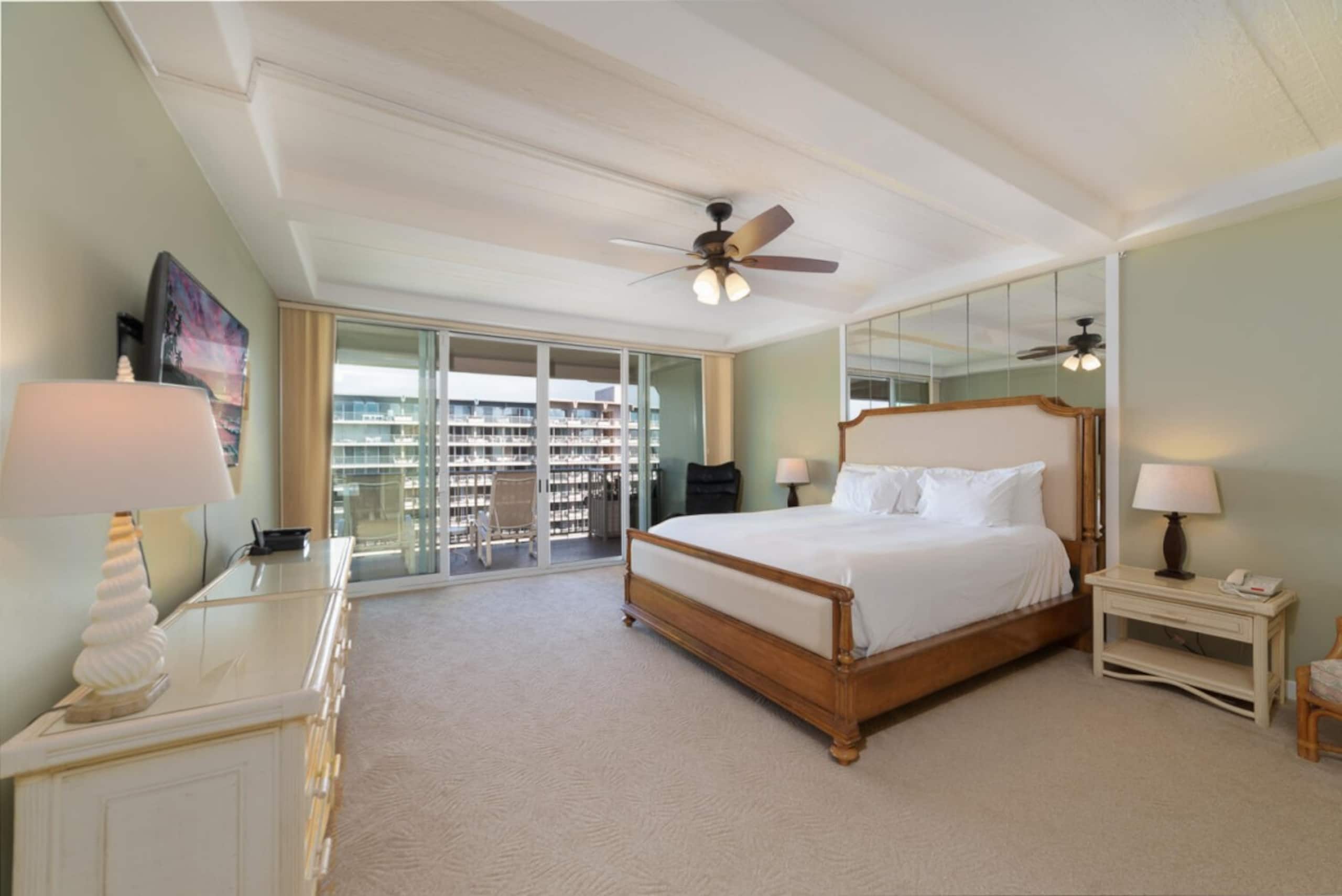 Condo in Lahaina · ★5.0 · 2 bedrooms · 3 beds · 2 baths - Image 16