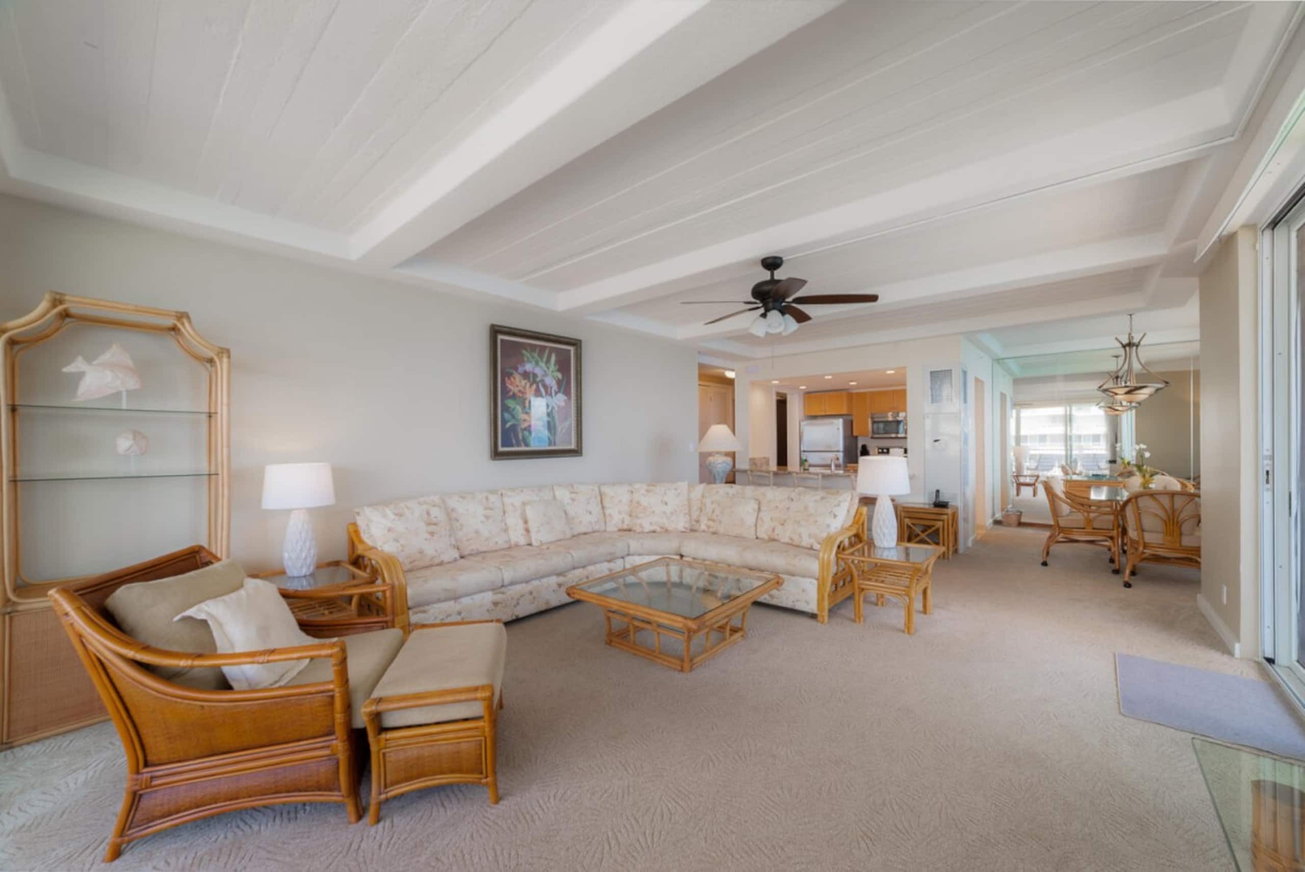 Condo in Lahaina · ★5.0 · 2 bedrooms · 3 beds · 2 baths - Image 11