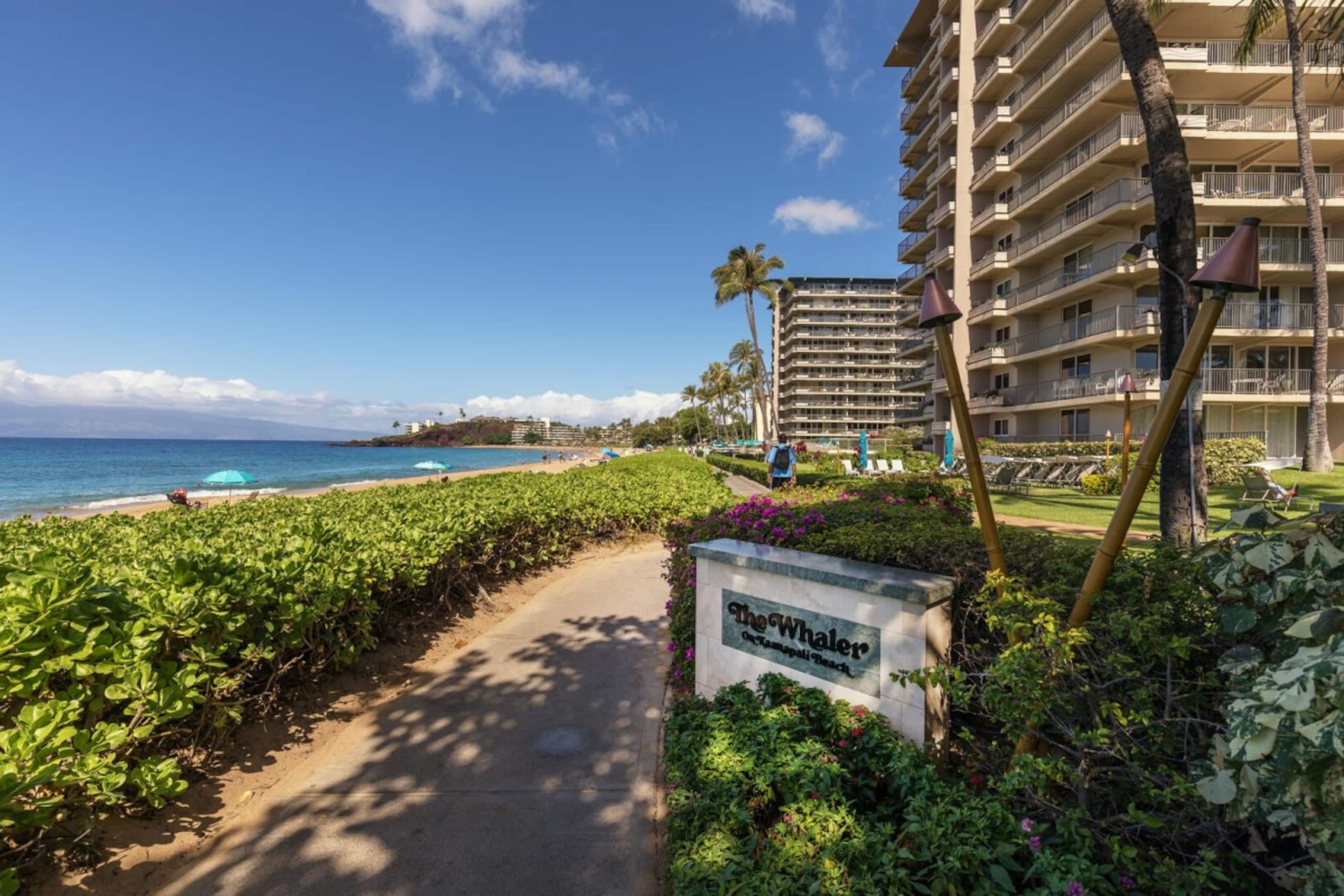 Condo in Lahaina · ★5.0 · 2 bedrooms · 4 beds · 2 private baths - Image 28