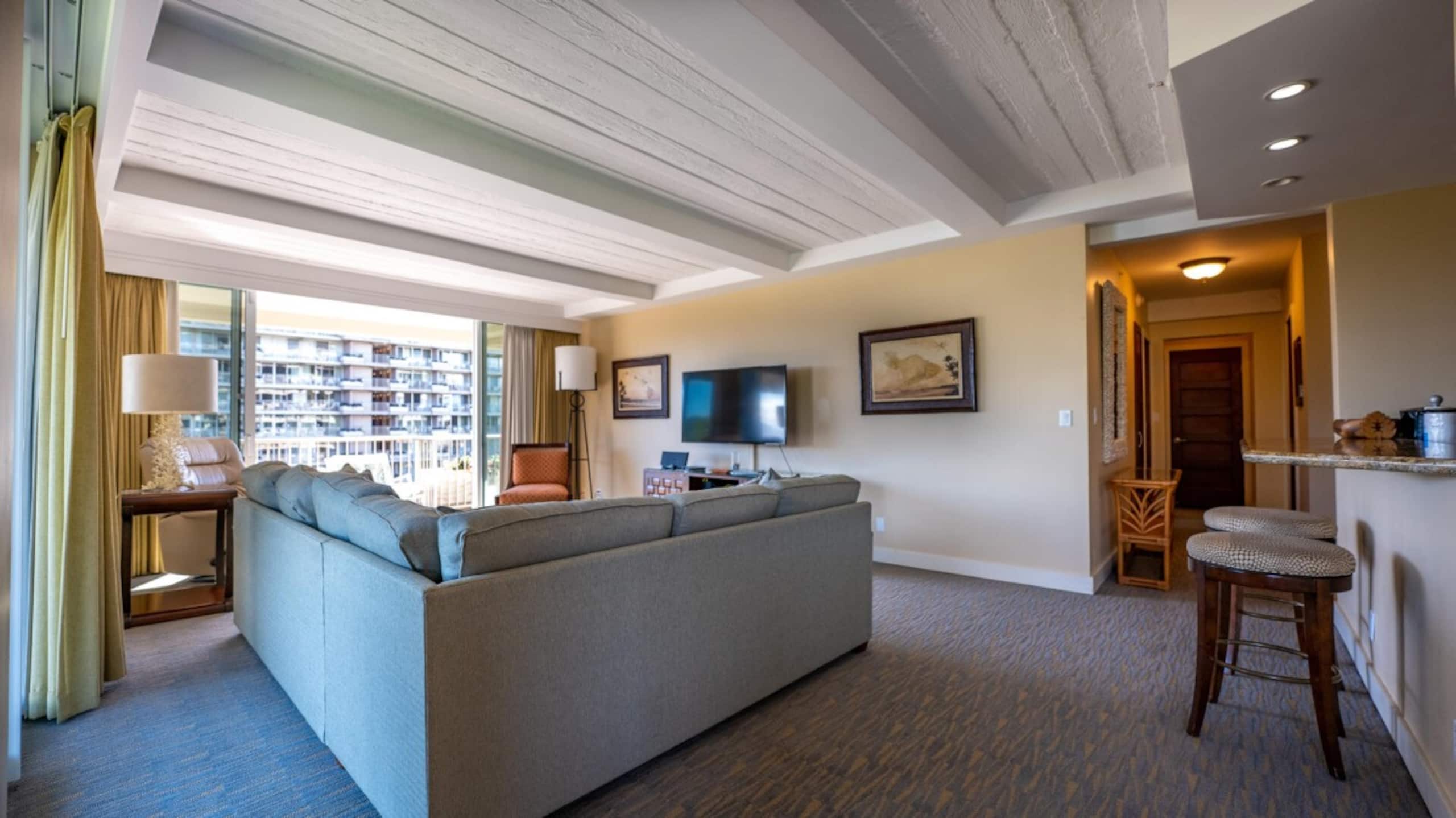 Condo in Lahaina · ★5.0 · 2 bedrooms · 4 beds · 2 private baths - Image 6