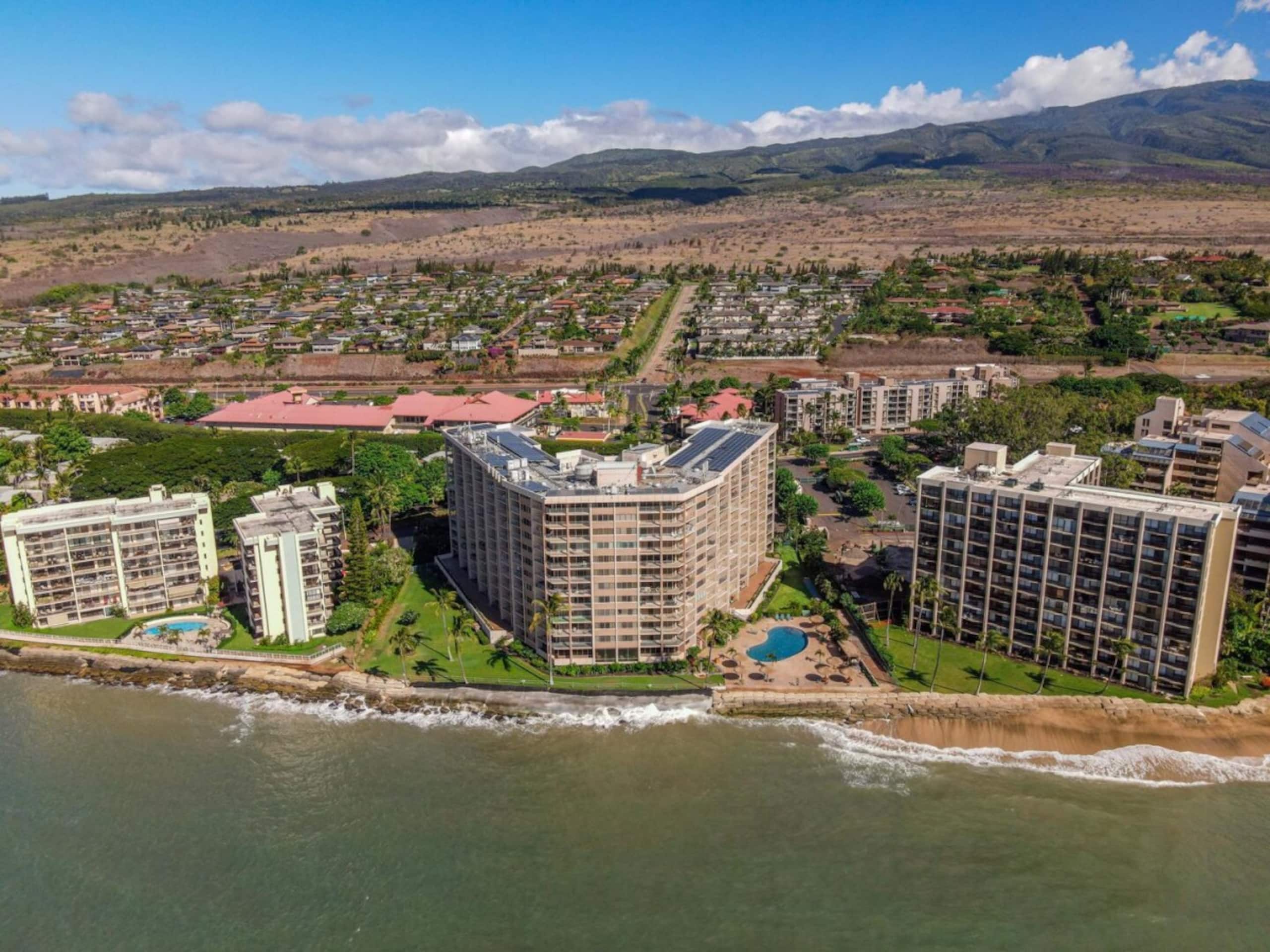 Condo in Lahaina · ★4.5 · 2 bedrooms · 3 beds · 2.5 baths - Image 27