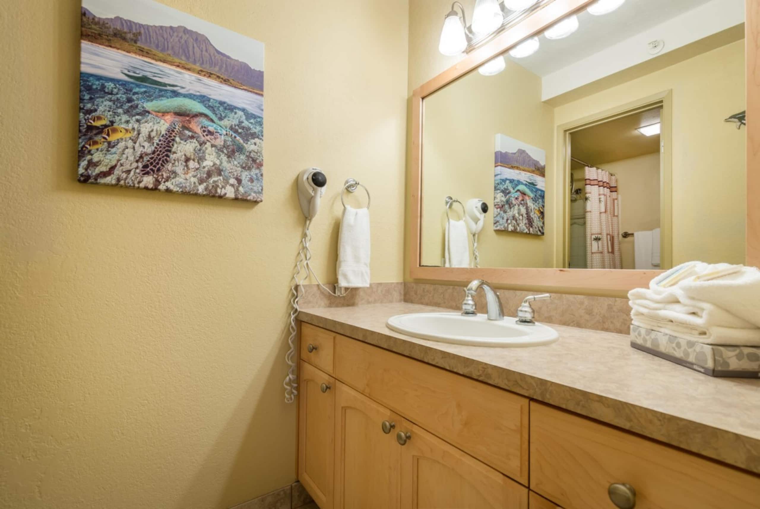 Condo in Lahaina · ★4.5 · 2 bedrooms · 3 beds · 2.5 baths - Image 22