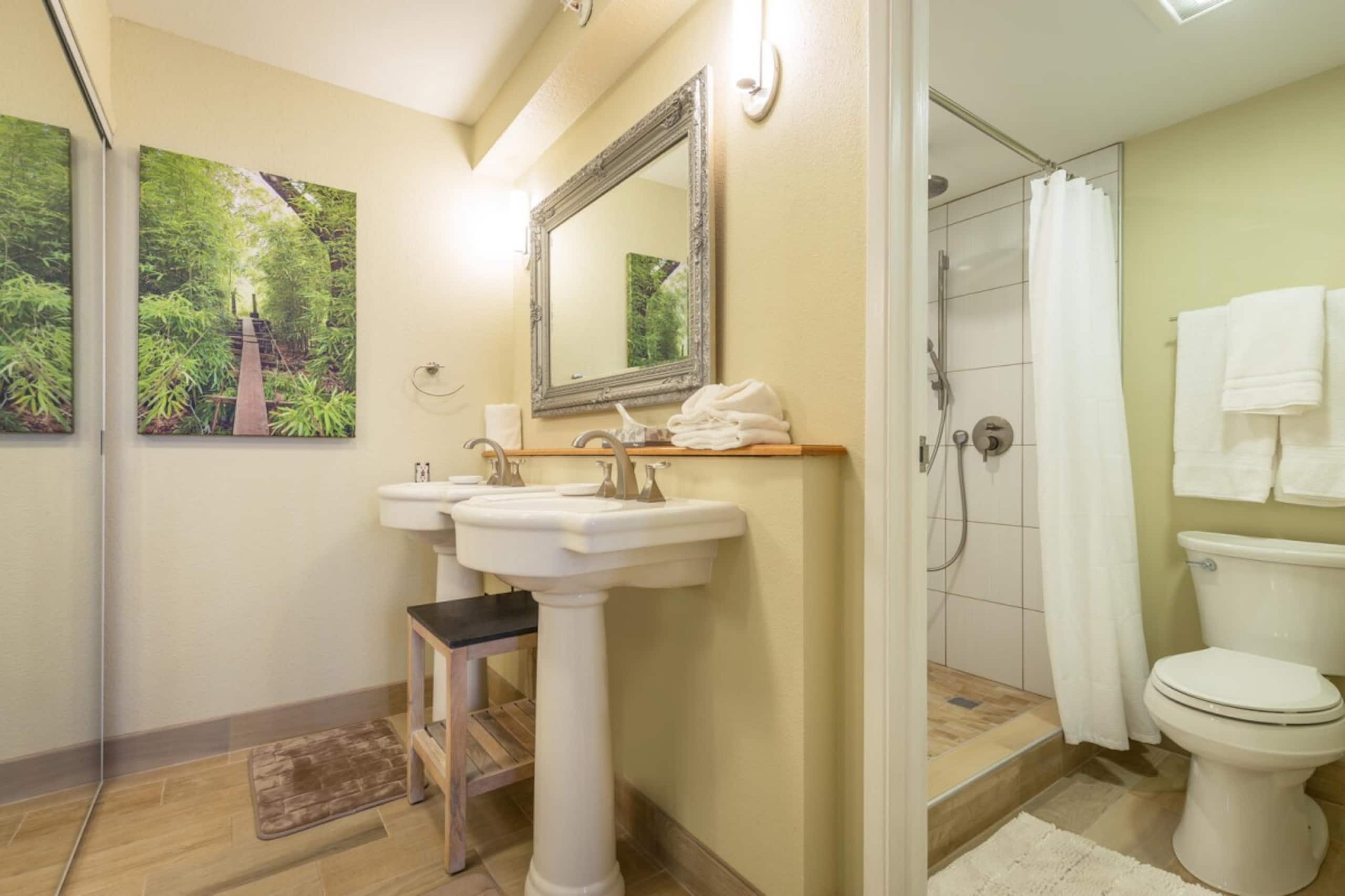 Condo in Lahaina · ★4.5 · 2 bedrooms · 3 beds · 2.5 baths - Image 18