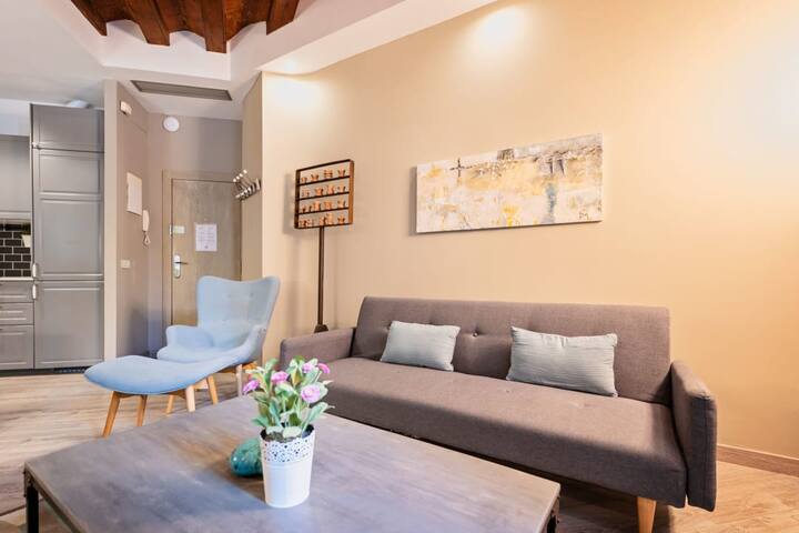 Sweett | Midtown Miro gallery image 4