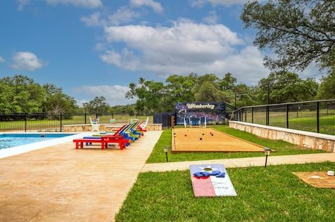 12 Acres | 2 Homes | Views | Fire Pit | Pickleball