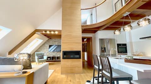 Anuncio de Airbnb popular: The Cliffs - MarCastelos en Viveiro