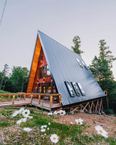 Modern Aframe | Hot Tub | Sleeps 7 | Dog Friendly