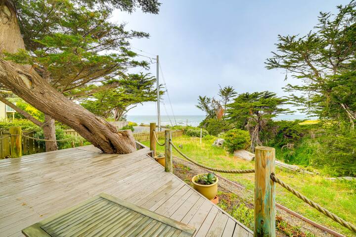 Moss Beach Oceanfront Retreat ~ 20 Mi to San Fran! gallery image 2