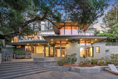 Titan: Theater, Heated Pool, Gym, Billiards