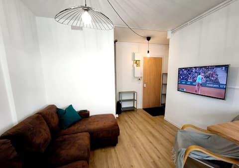 Top performing Airbnb: Konk-Kern : beautiful 2-room apartment near tram in Nantes Nord