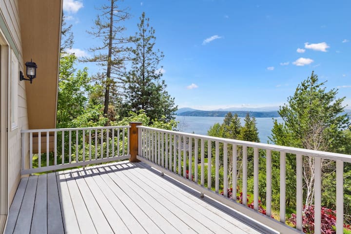 ITrip Coeur D'Alene managed Airbnb listing 1