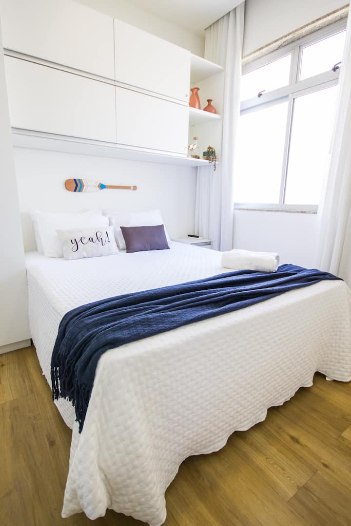 N'hésitez pas à nous contacter si vous venez pour une célébration spéciale :)