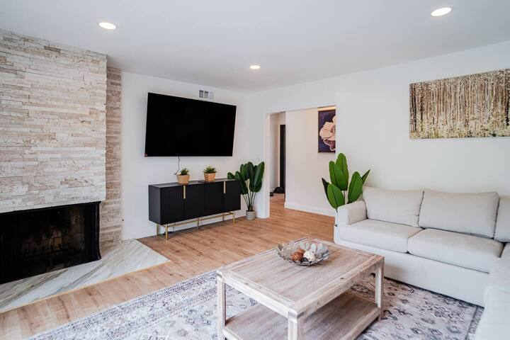 Beautiful Venice Beach Vacation Home gallery image 2