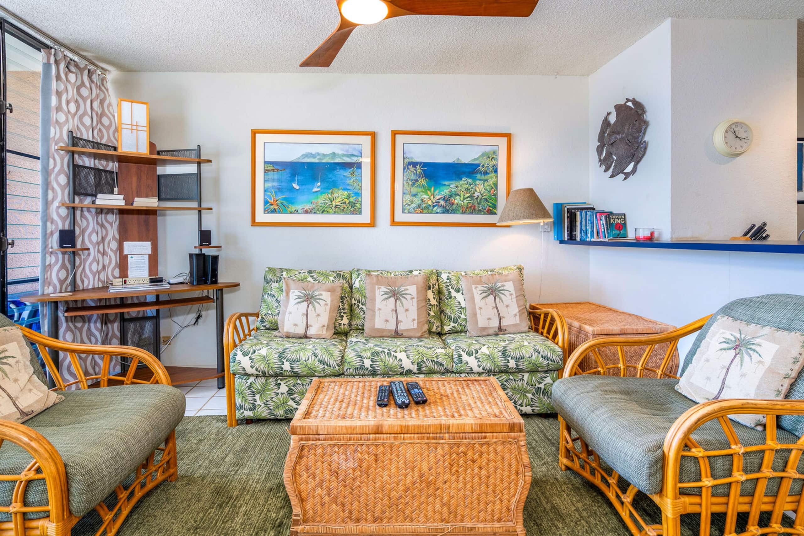 Condo in Wailuku · ★4.82 · 1 bedroom · 2 beds · 1 private bath - Image 6