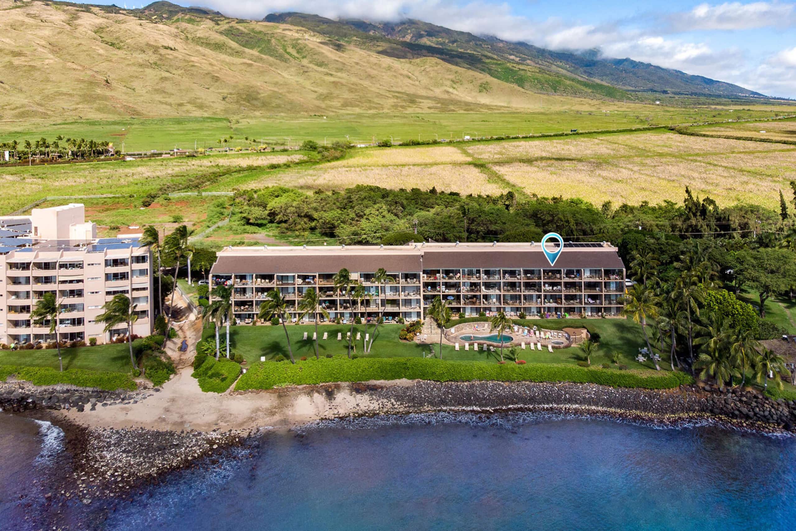 Condo in Wailuku · ★4.82 · 1 bedroom · 2 beds · 1 private bath - Image 34
