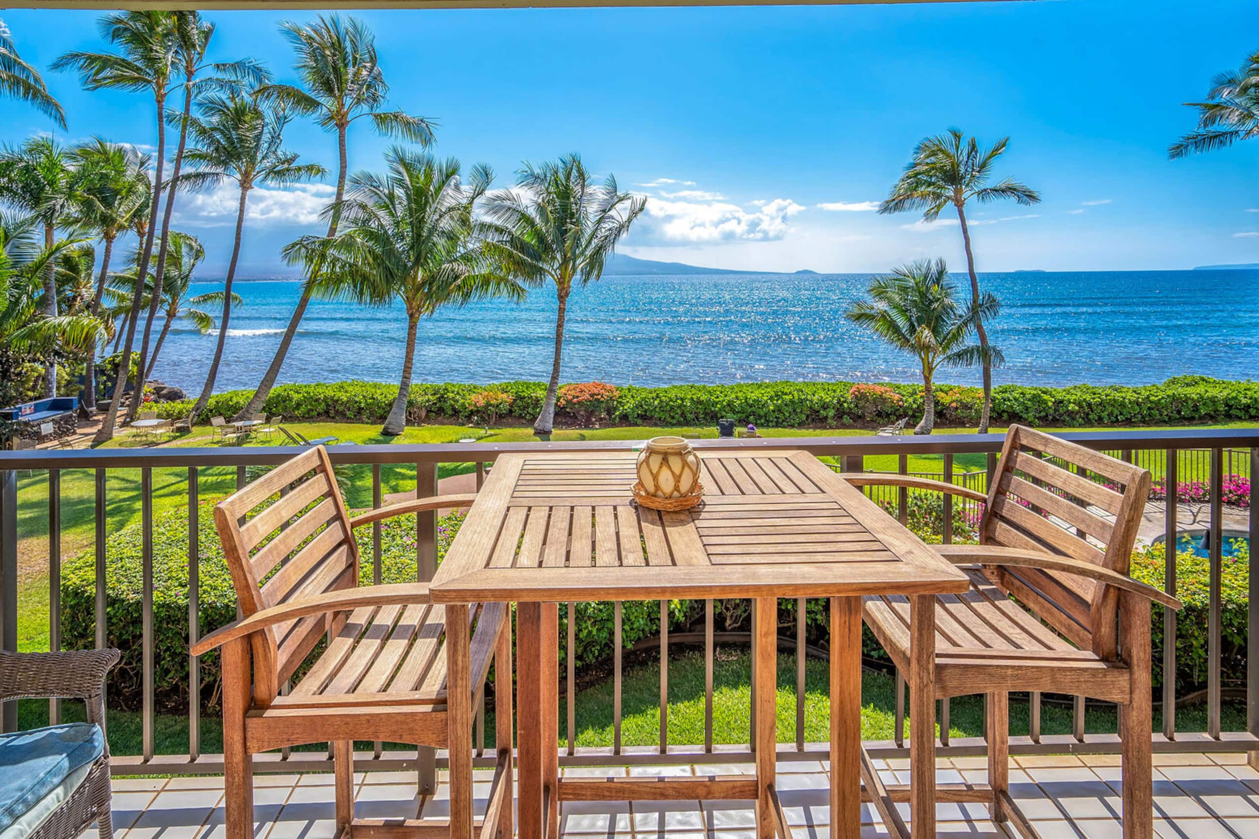 Condo in Wailuku · ★4.82 · 1 bedroom · 2 beds · 1 private bath - Image 21