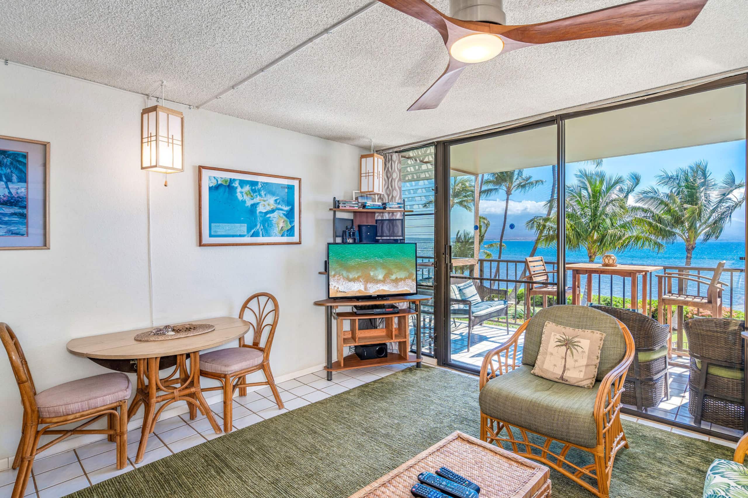 Condo in Wailuku · ★4.82 · 1 bedroom · 2 beds · 1 private bath - Image 5