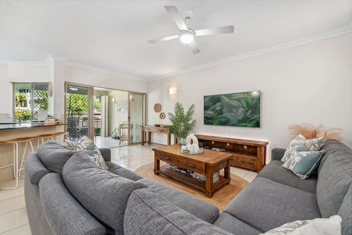 Tropical Stays Cairns managed Airbnb listing 3