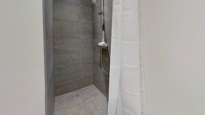 Beautiful 2-bed unit in Frederiksberg C gallery image 5