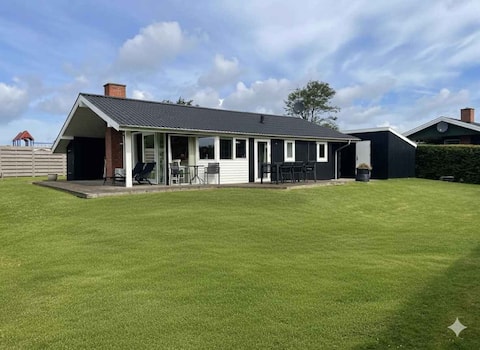 Fantastic view and 150 meters to the beach