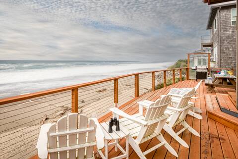 Oceanfront-Hot Tub-Beach Access-Deck-Ocean's Song
