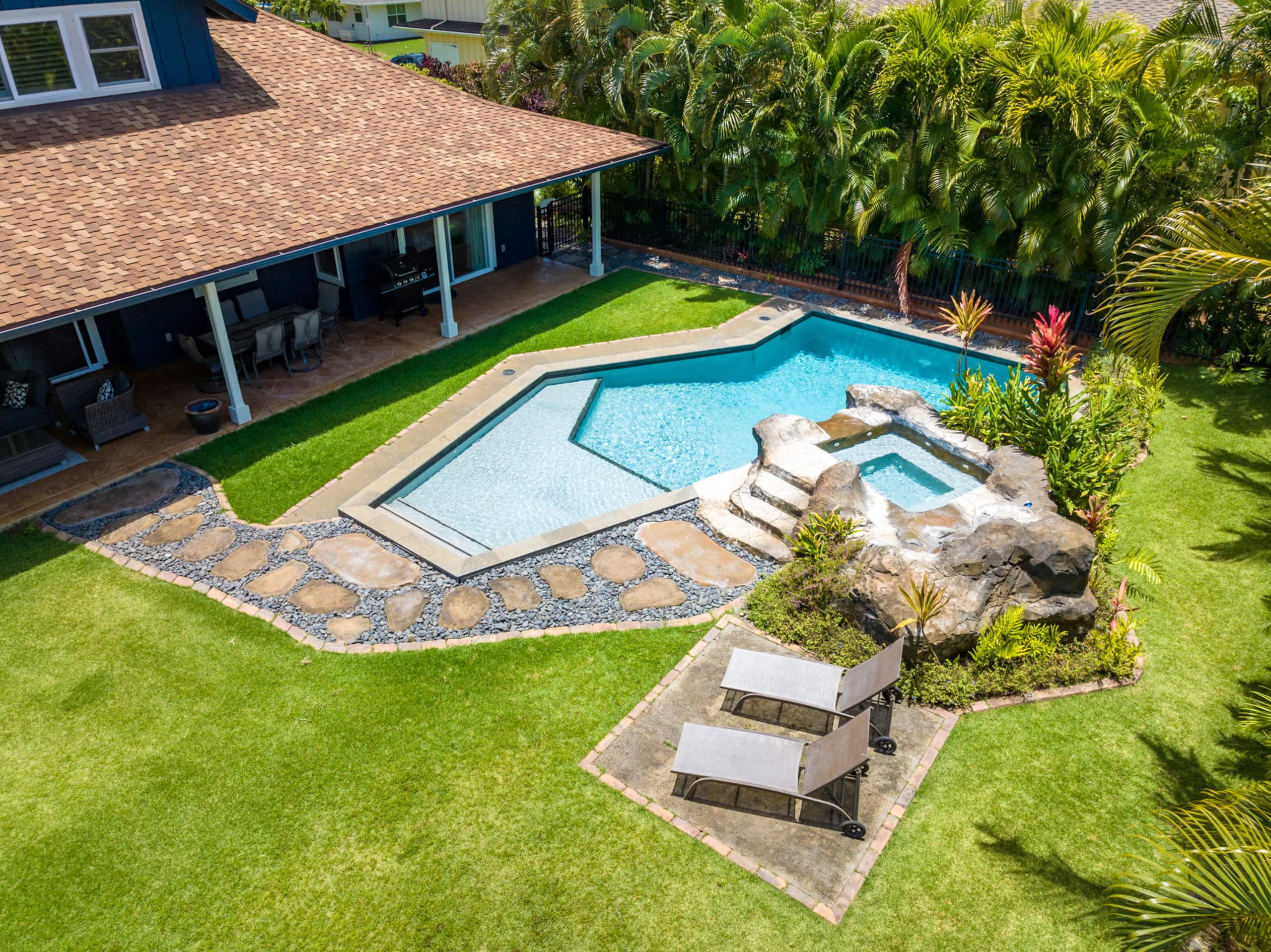 Home in Koloa · ★4.89 · 4 bedrooms · 4 beds · 3 baths - Photo 4