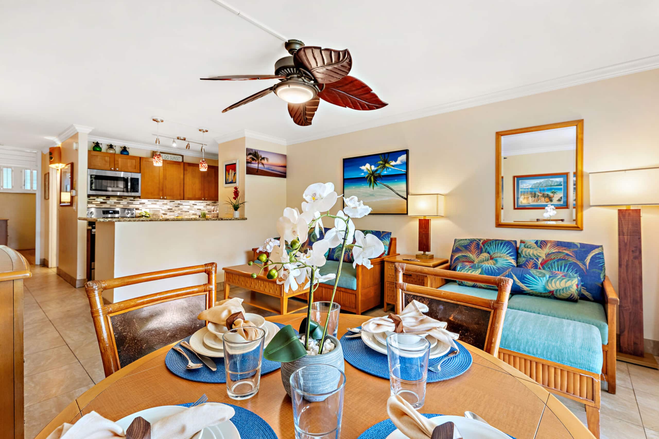 Condo in Lahaina · ★4.57 · 1 bedroom · 3 beds · 1 bath - Image 12