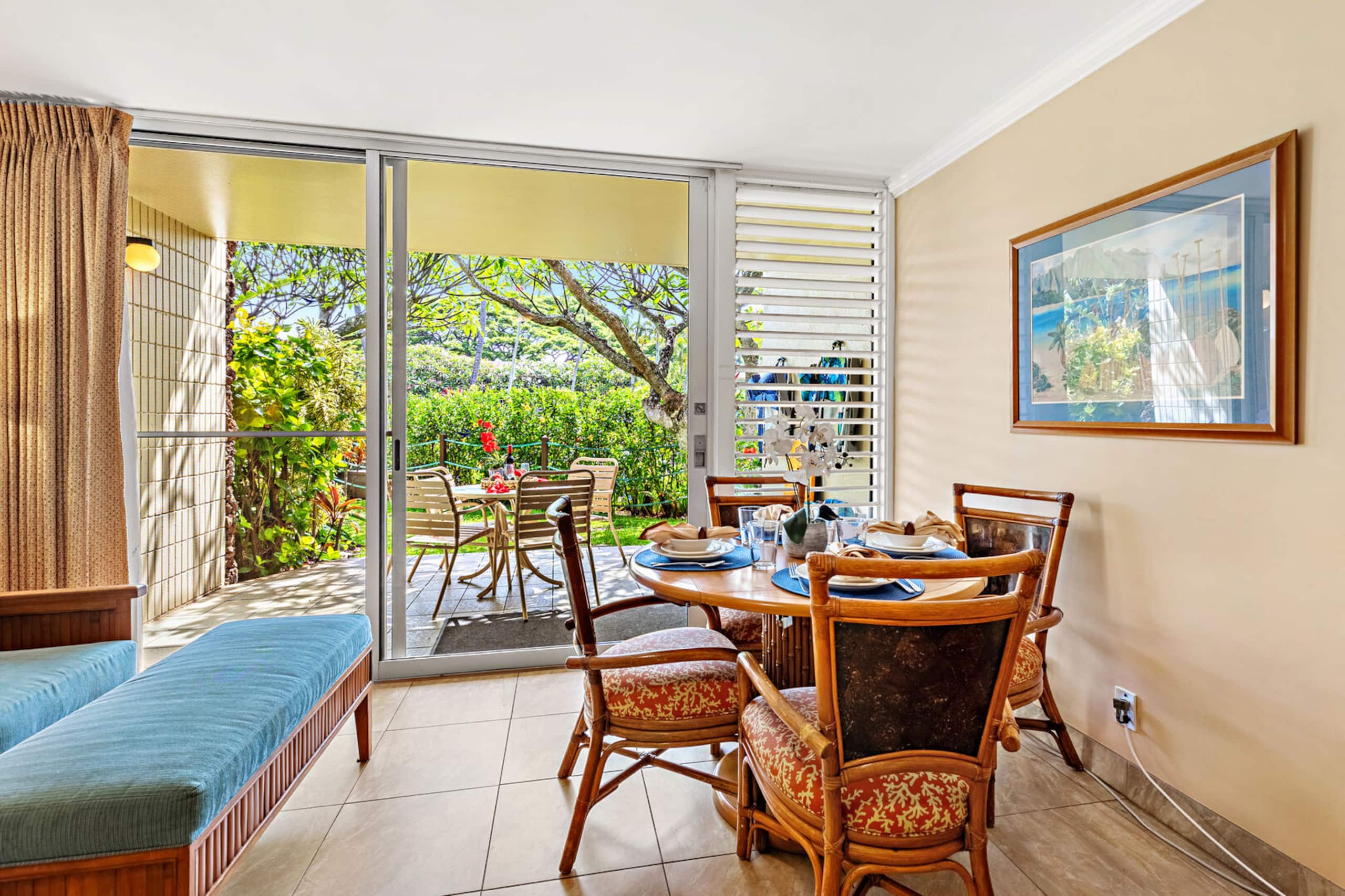 Condo in Lahaina · ★4.57 · 1 bedroom · 3 beds · 1 bath - Image 17