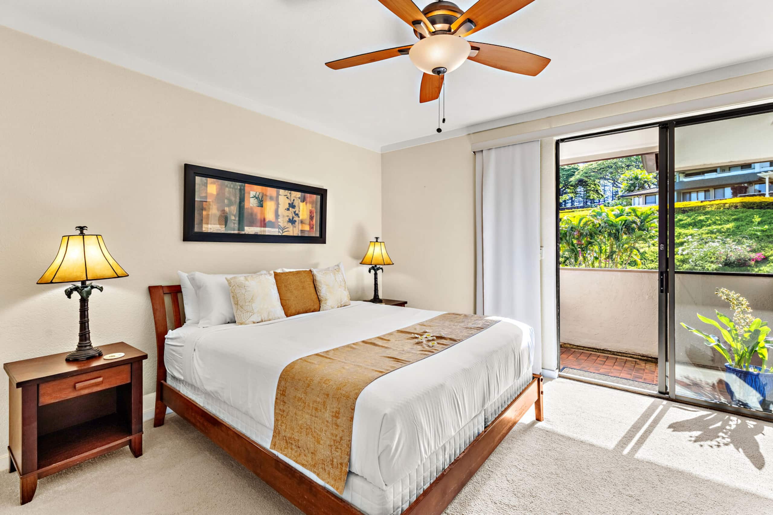 Condo in Lahaina · ★4.86 · 1 bedroom · 2 beds · 1.5 private baths - Image 19