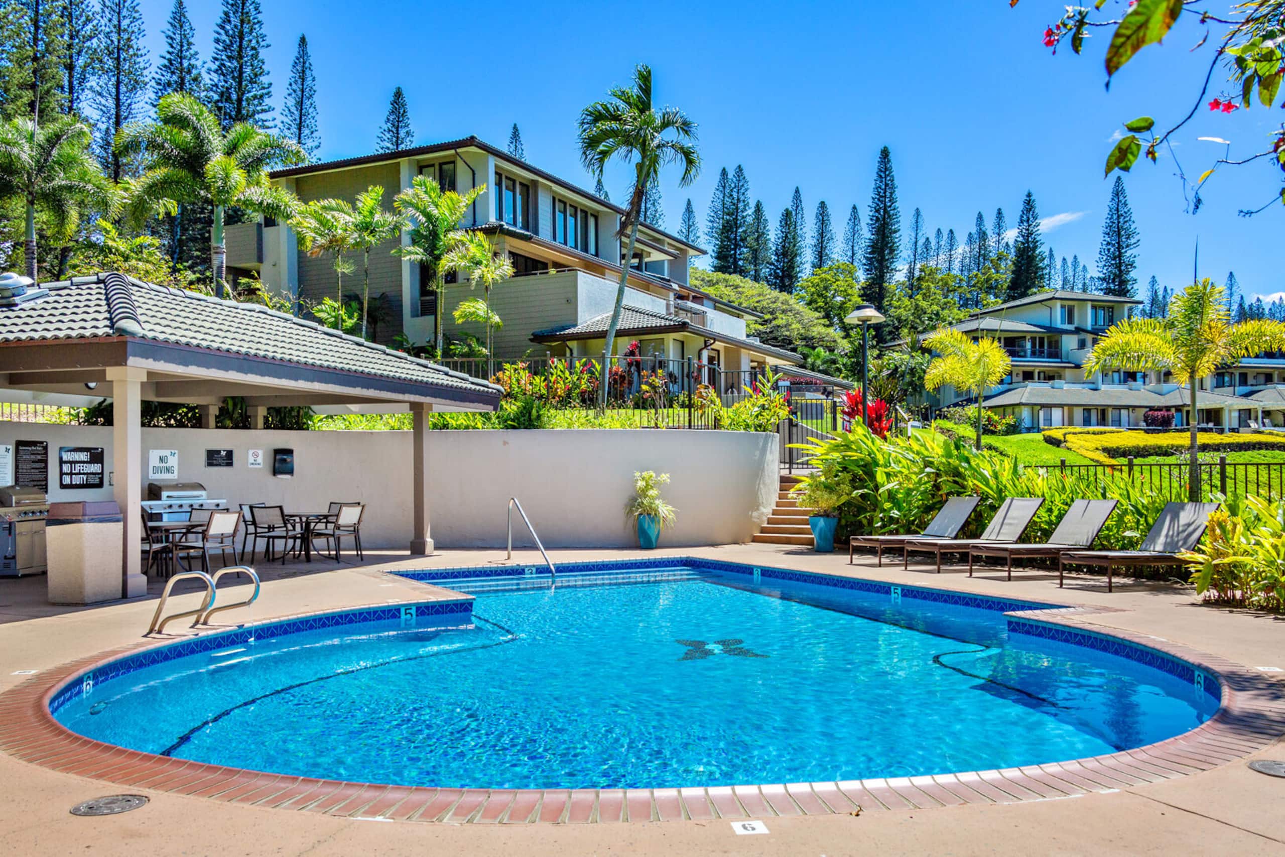 Condo in Lahaina · ★4.86 · 1 bedroom · 2 beds · 1.5 private baths - Image 35