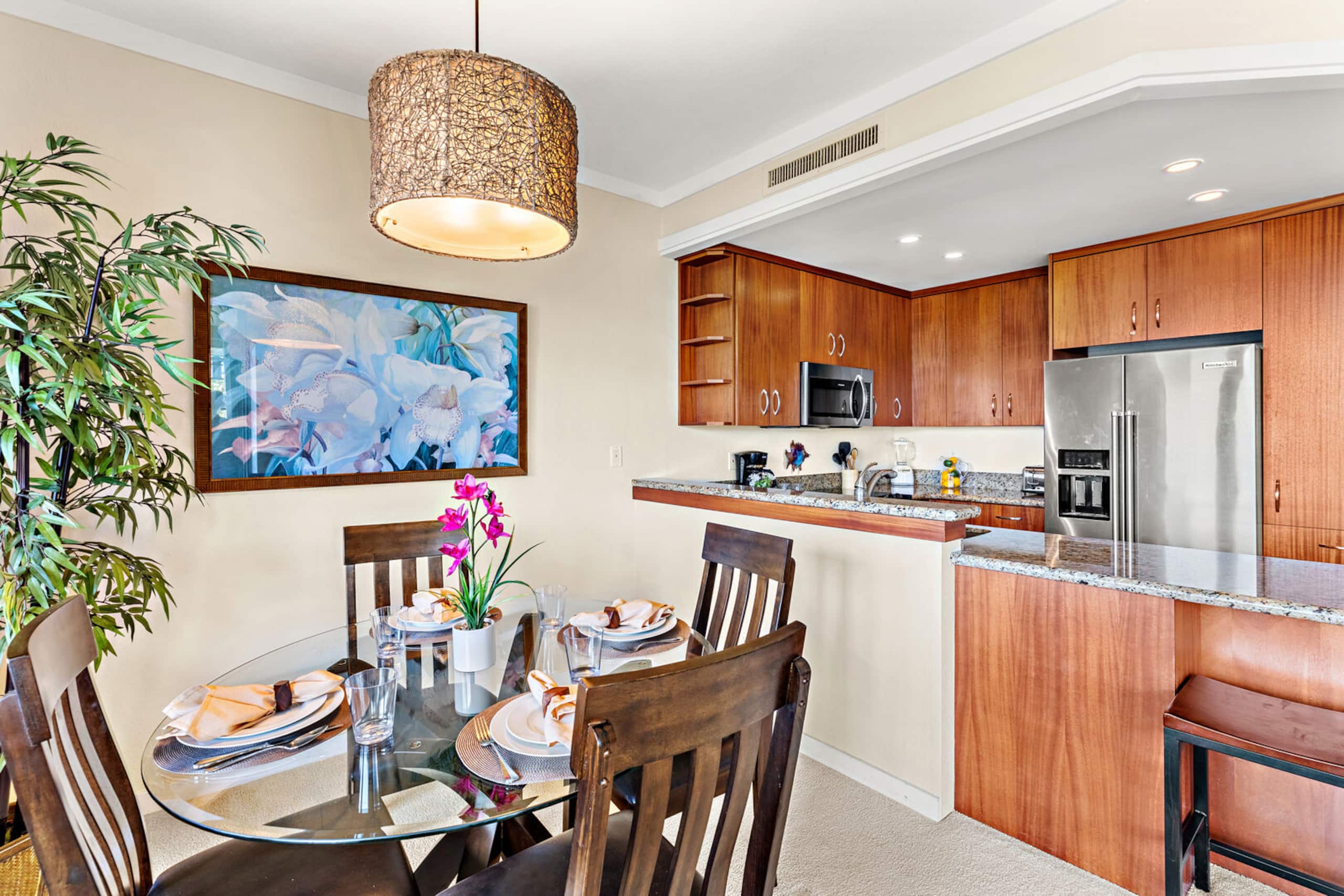 Condo in Lahaina · ★4.86 · 1 bedroom · 2 beds · 1.5 private baths - Image 9