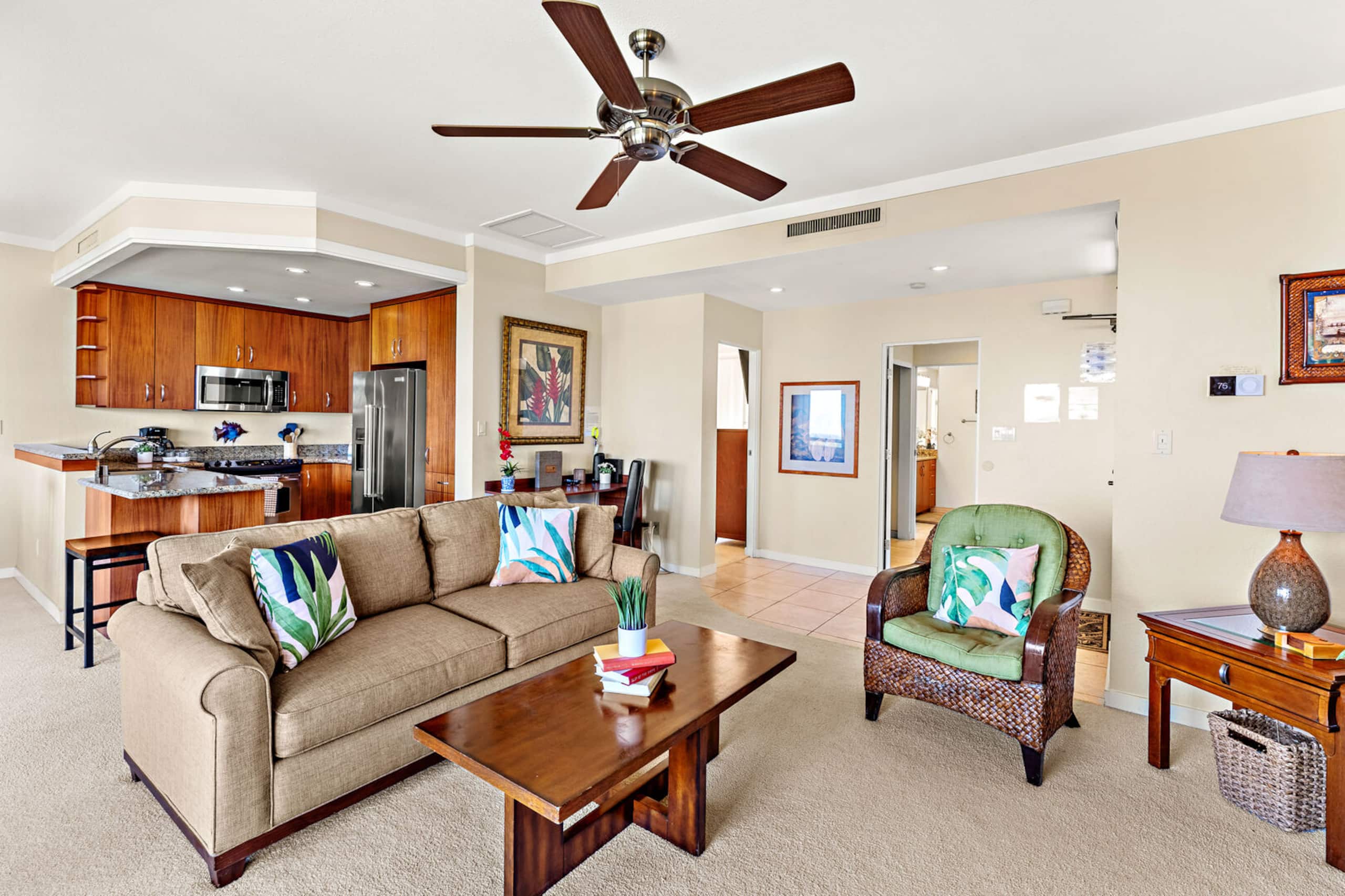 Condo in Lahaina · ★4.86 · 1 bedroom · 2 beds · 1.5 private baths - Image 18