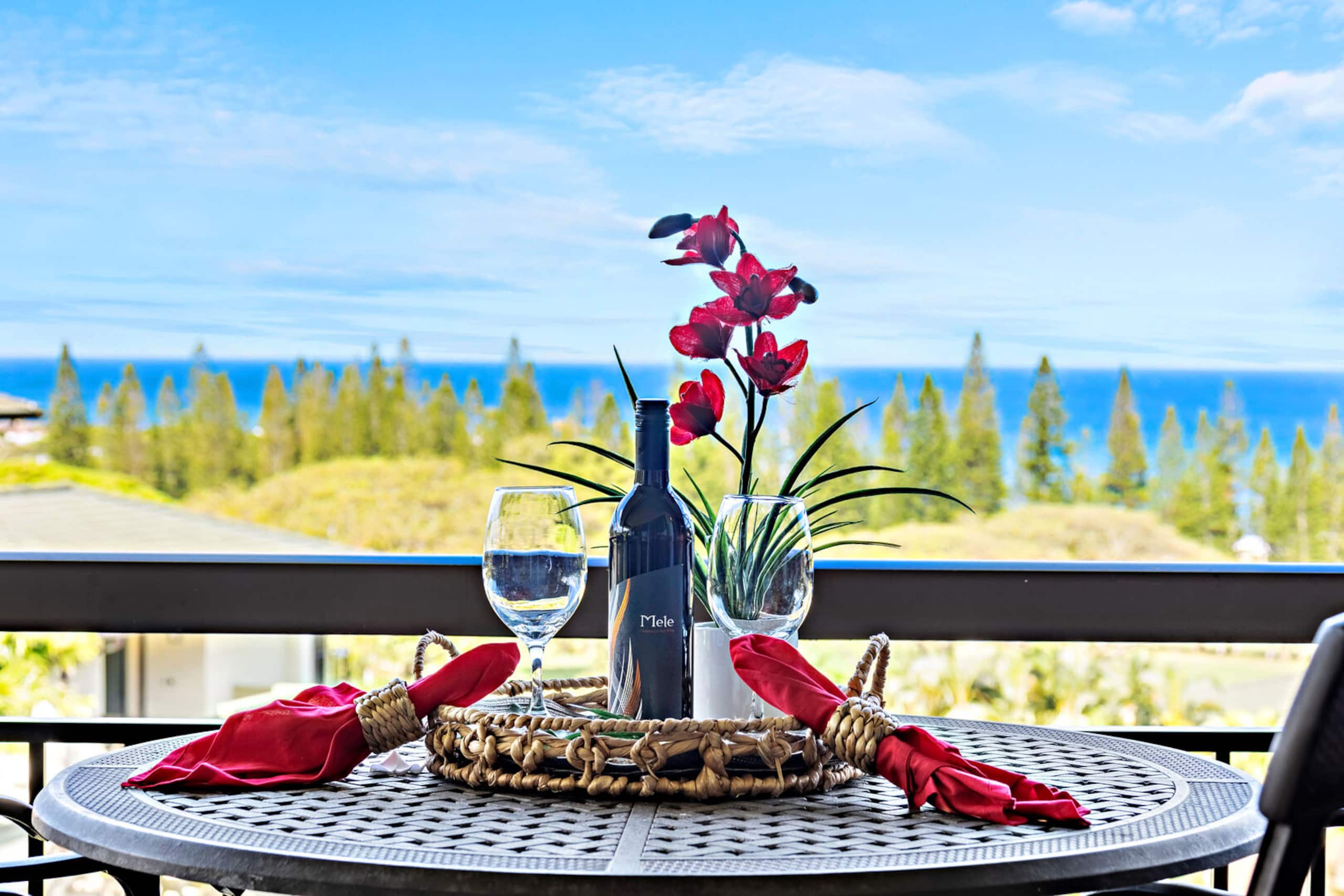 Condo in Lahaina · ★4.86 · 1 bedroom · 2 beds · 1.5 private baths - Image 1