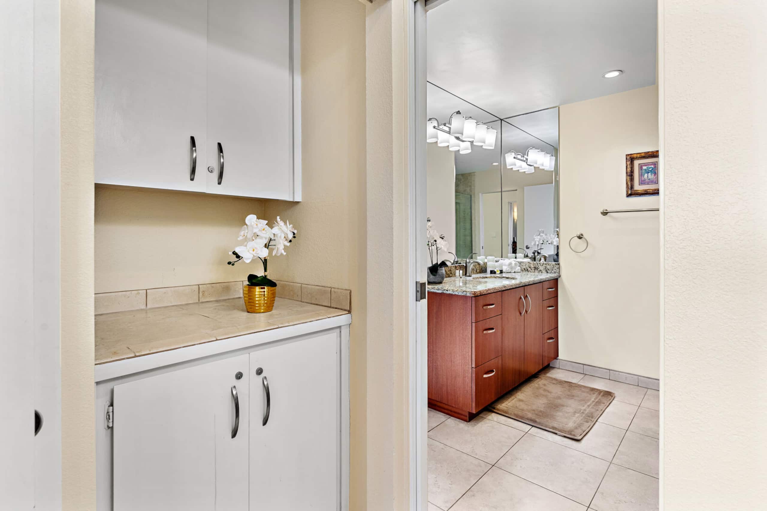 Condo in Lahaina · ★4.86 · 1 bedroom · 2 beds · 1.5 private baths - Image 28