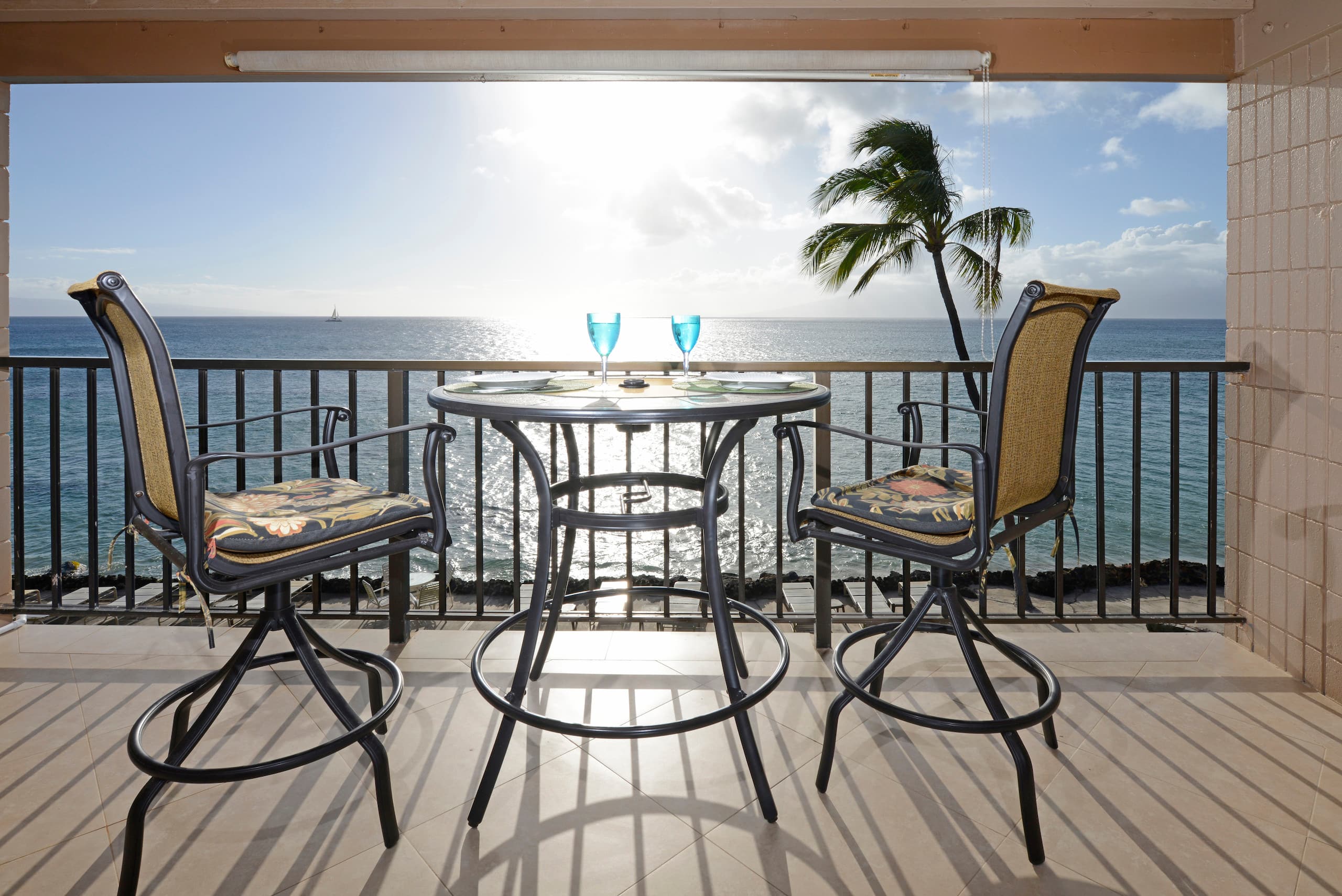 Condo in Lahaina · ★4.93 · 1 bedroom · 1 bed · 1 bath - Image 26