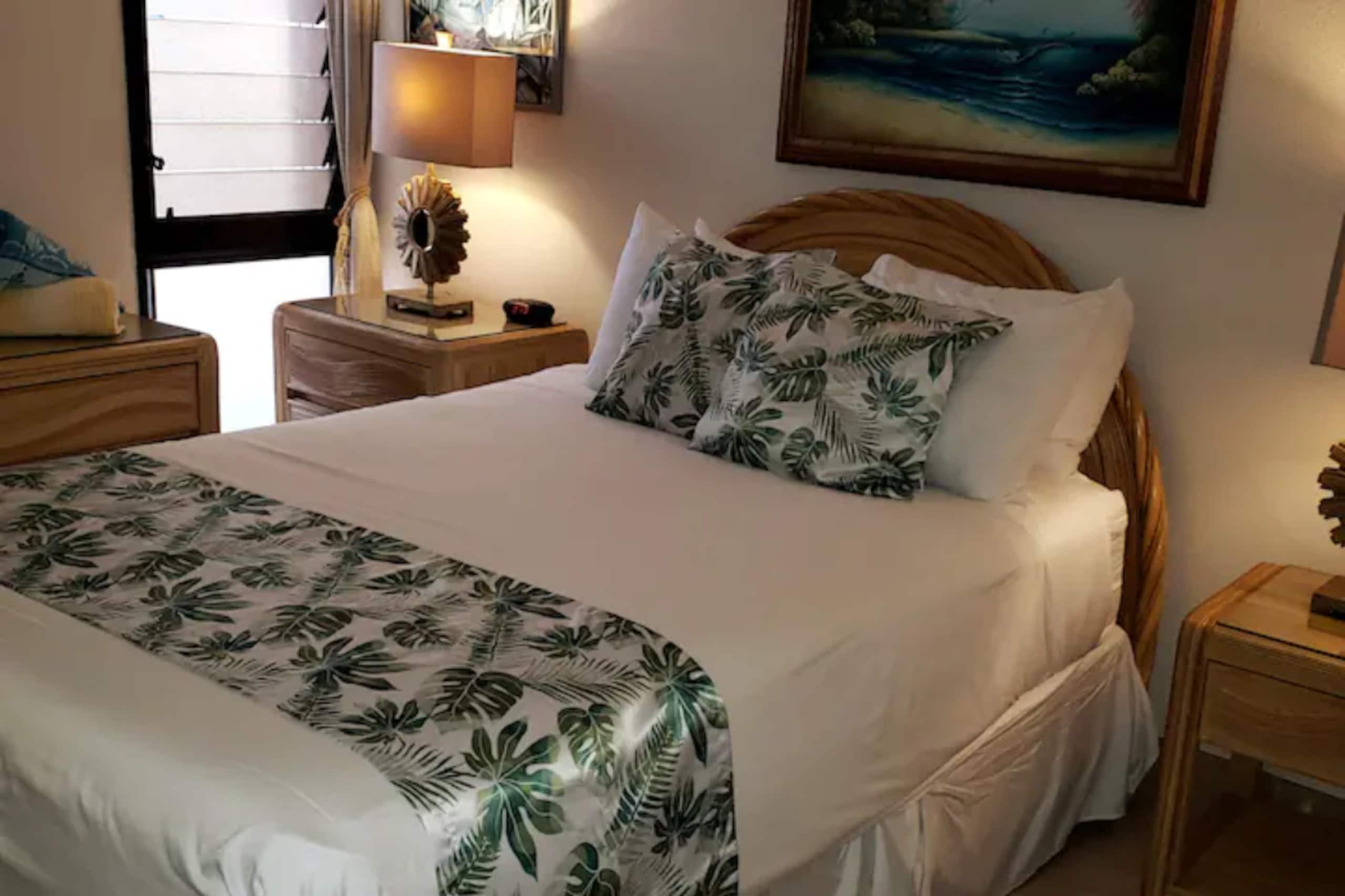 Condo in Lahaina · ★4.93 · 1 bedroom · 1 bed · 1 bath - Image 17