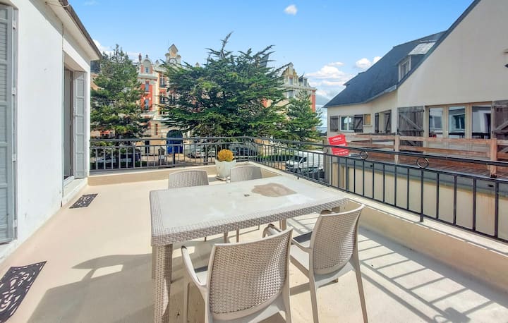 Awesome Apartment In Saint-lunaire With Wifi - Saint-Lunaire