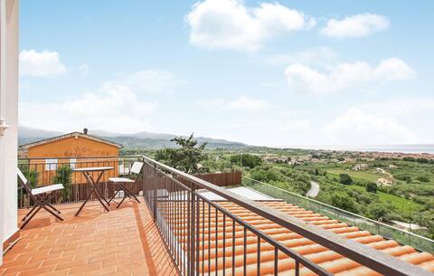 5 bedroom awesome home in Casalvelino