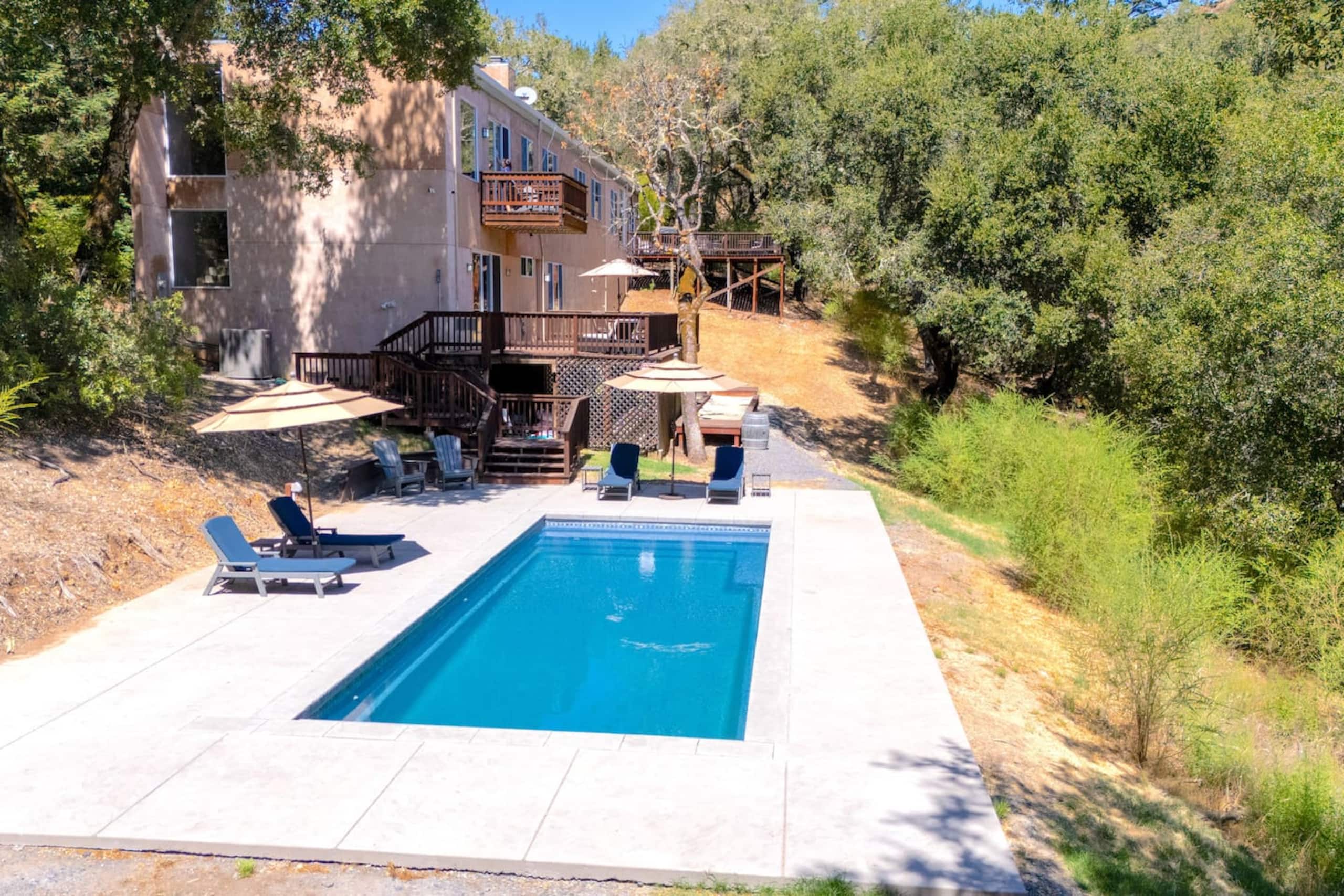 Mountain Retreat with Pool, Hot Tub & Bocce Court - Photo 35