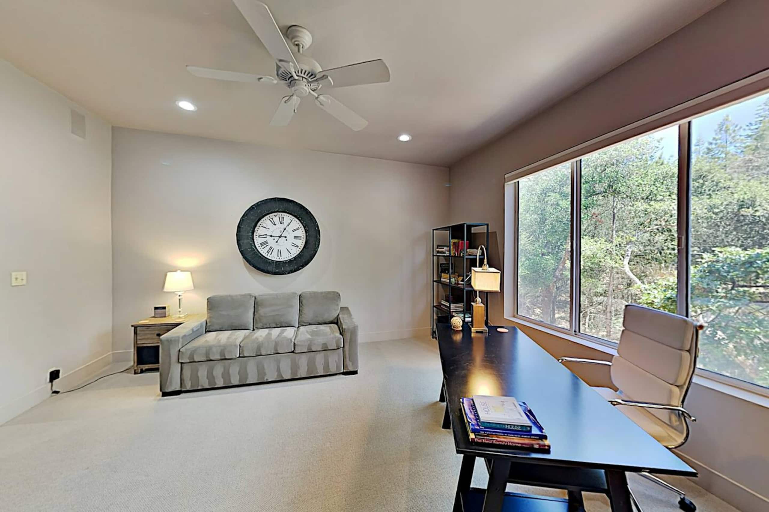 Mountain Retreat with Pool, Hot Tub & Bocce Court - Photo 32