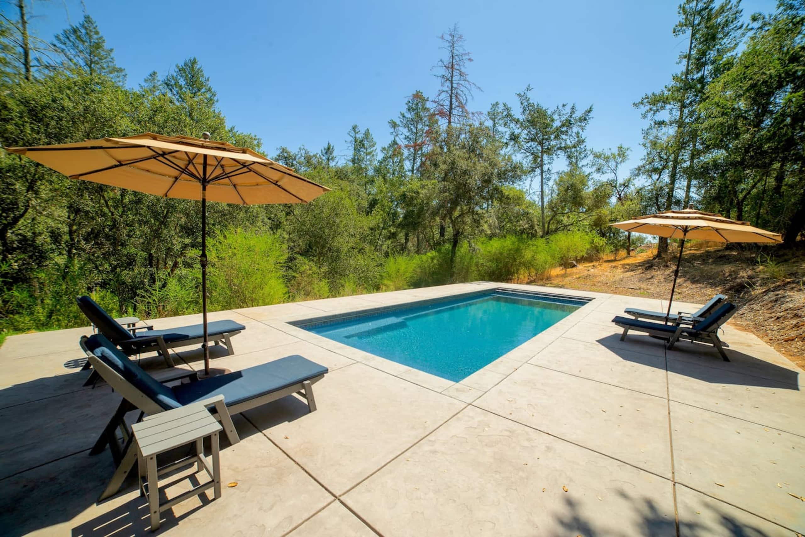 Mountain Retreat with Pool, Hot Tub & Bocce Court - Photo 38