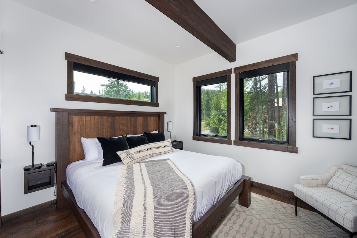 Die Unterkunft bietet 4 Kingsize-Suiten - ein luxuriöses Erlebnis für die ganze Gruppe