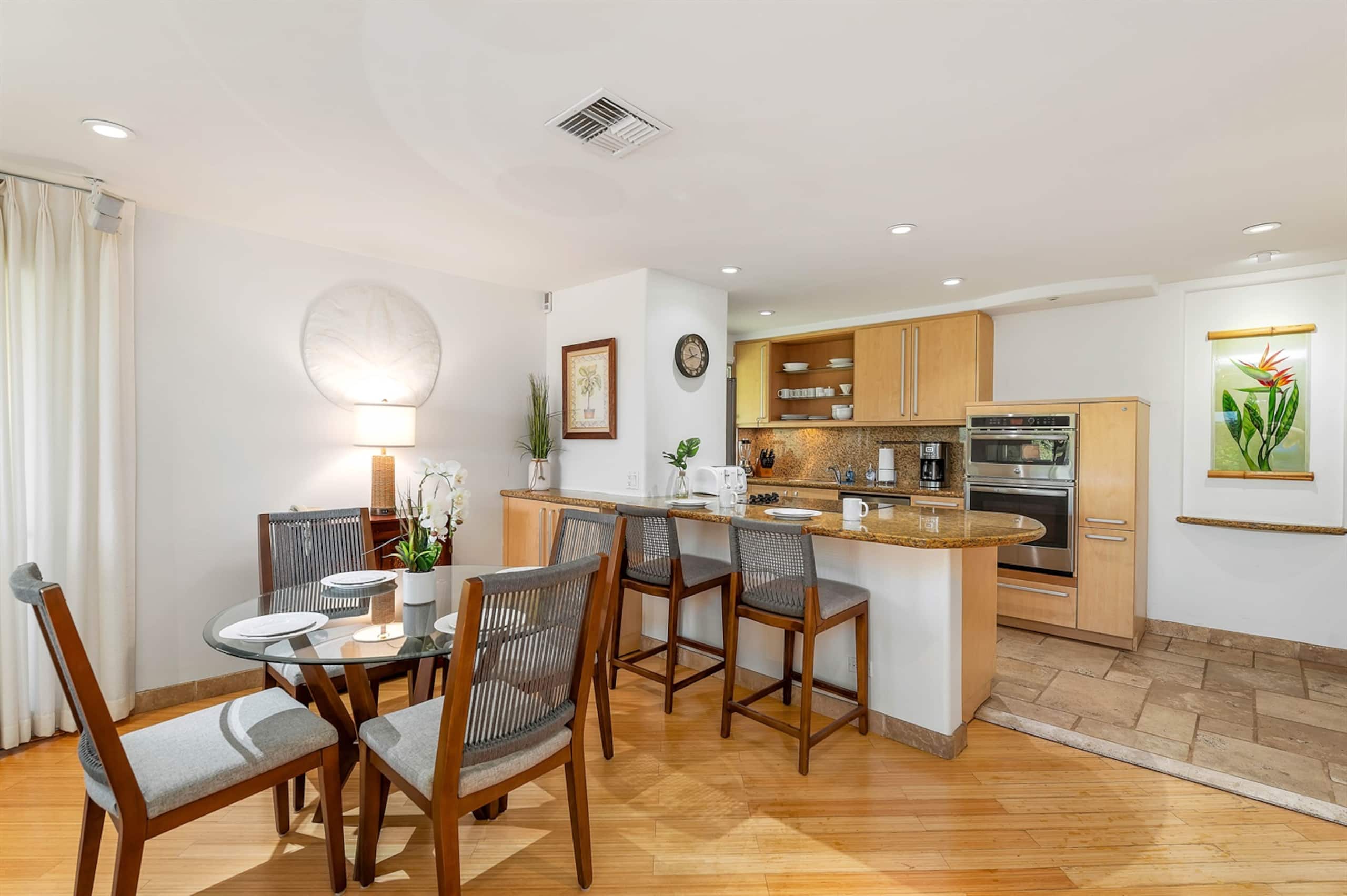 Condo in Kaanapali · ★4.88 · 2 bedrooms · 3 beds · 2 baths - Image 15