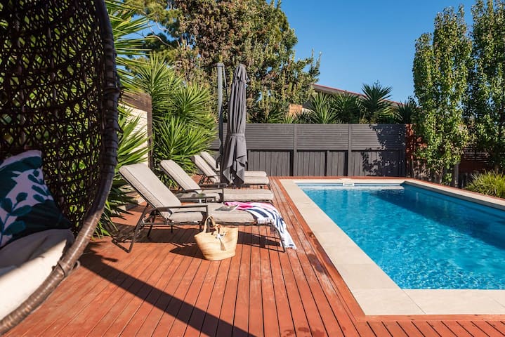 Sunrise Oasis | Luxe Pool, Spa & Cinema