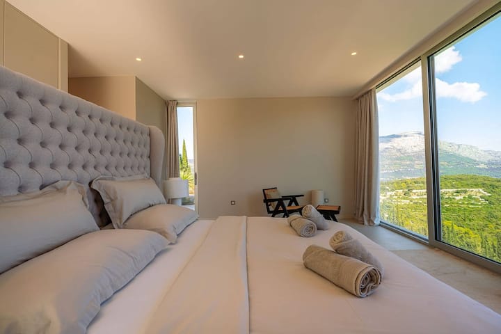 Korčula Sea View Villa With Heated Infinity Pool - Korčula