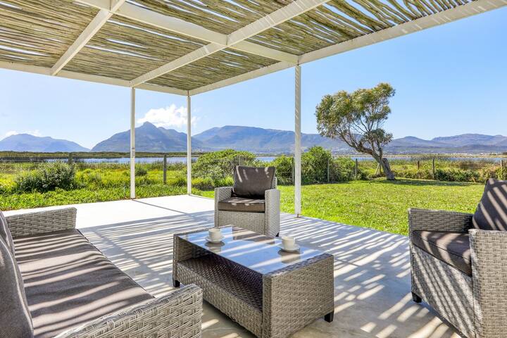 Buhle gallery image 2