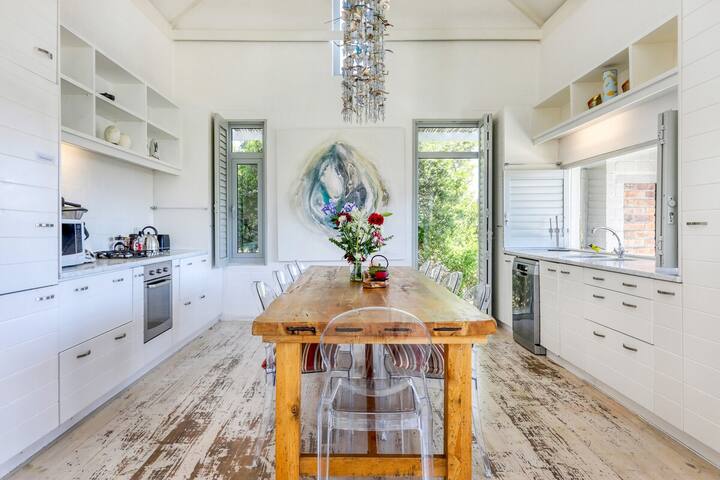 Buhle gallery image 3